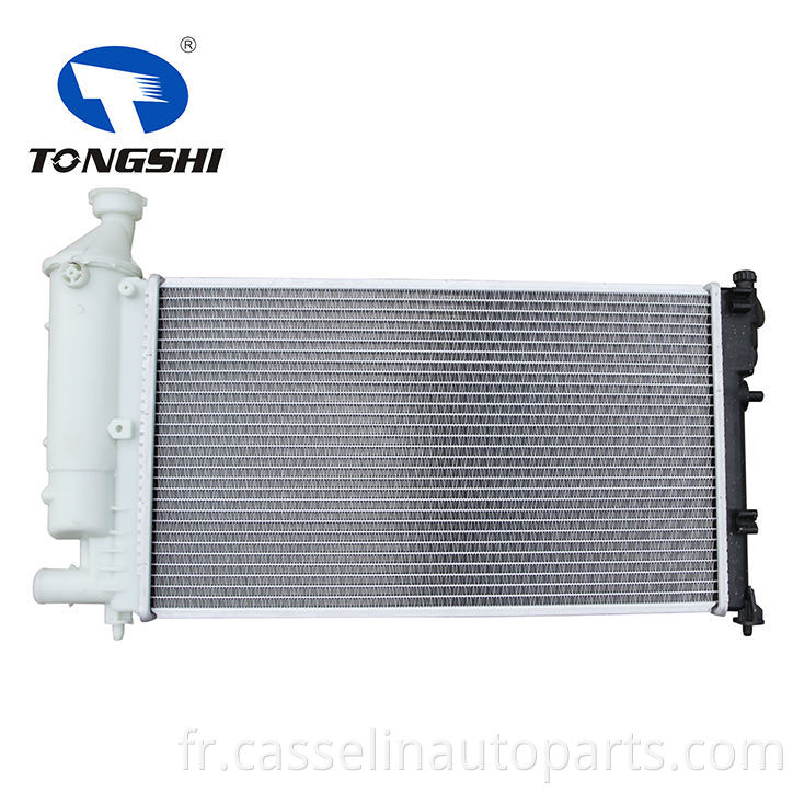 Radiateur en aluminium chinois pour CITROEN SAXO-PEUGEOT 106 1.1i OEM 133001/133029/1330.01-29-A8-A9 radiateur de voiture